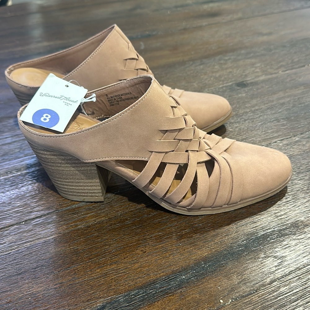 Women's Universal Thread Aiden Huarache Blush Heeled Mules Size 8 NWT